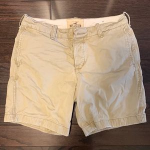 Hollister Shorts (US: 32)